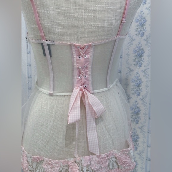 Victoria's Secret Designer babydoll bustier cami top - Picture 5 of 7